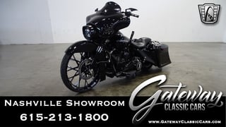 2012 Harley Davidson FLHX 