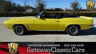 1969 Pontiac Firebird 