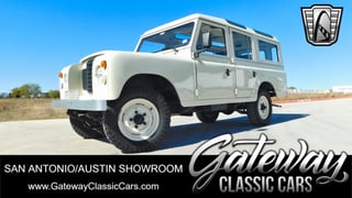 1983 Land Rover Defender 