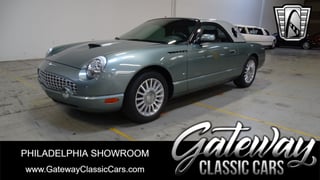 2004 Ford Thunderbird 