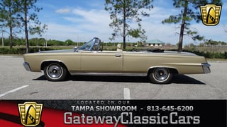 1965 Chrysler Imperial 