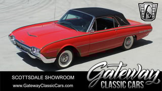 1962 Ford Thunderbird 