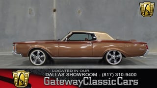 1970 Lincoln Continental 