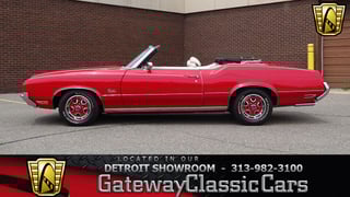 1972 Oldsmobile Cutlass 