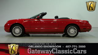 2005 Ford Thunderbird 