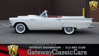 1957 Ford Thunderbird 