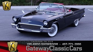 1957 Ford Thunderbird 