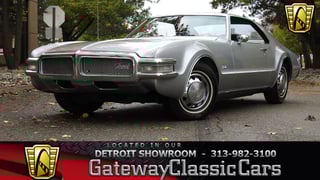1968 Oldsmobile Toronado 