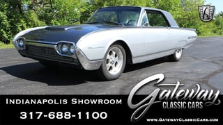 1962 Ford Thunderbird 