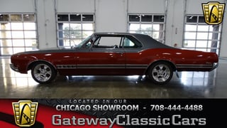 1966 Oldsmobile Starfire 