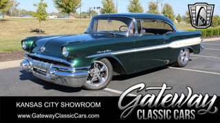 1957 Pontiac Chieftain 