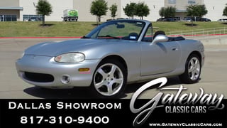 2000 Mazda Miata 