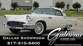 1957 Ford Thunderbird 