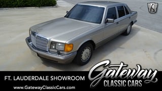 1991 Mercedes-Benz 560SEL 