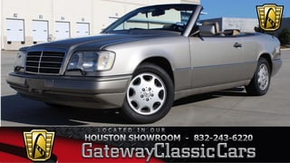 1994 Mercedes-Benz E320 