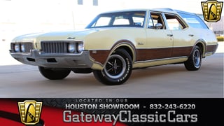 1969 Oldsmobile Vista Cruiser 