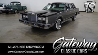 1984 Lincoln Town Car 