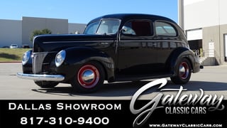 1940 Ford Deluxe 