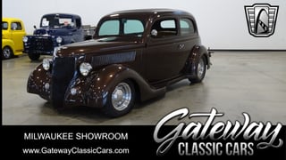 1936 Ford 2 Door 