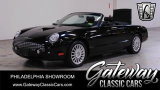 2005 Ford Thunderbird 