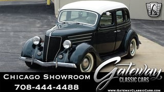 1936 Ford Sedan 