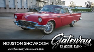 1957 Ford Thunderbird 