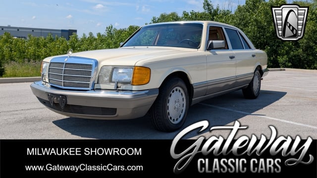 1986 Mercedes-Benz S-Class 