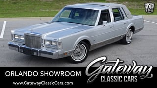 1986 Lincoln Town Car 