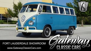 1970 Volkswagen Bus 