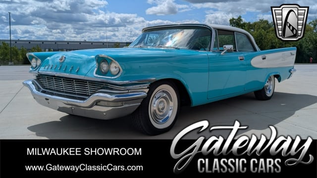 1957 Chrysler Windsor 