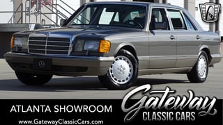 1988 Mercedes-Benz 420SEL 