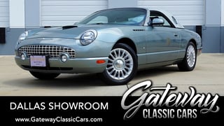 2004 Ford Thunderbird 