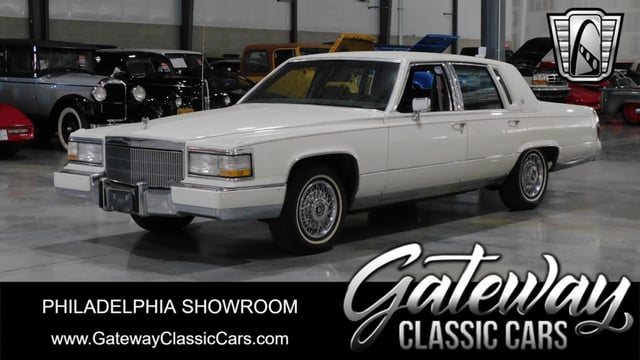 1990 Cadillac Fleetwood 