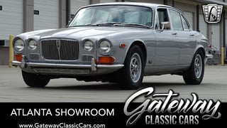 1971 Jaguar XJ 