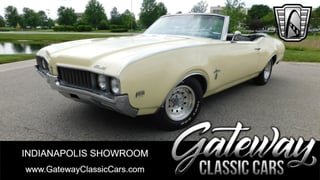 1969 Oldsmobile Cutlass 