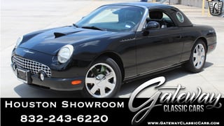 2002 Ford Thunderbird 