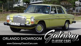 1976 Mercedes-Benz 300D 