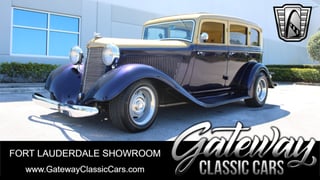 1933 Desoto 4-Dr Sedan 