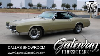 1967 Buick Riviera 