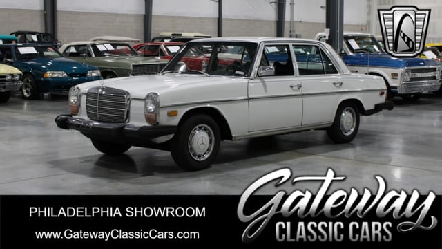 1974 Mercedes-Benz 115 