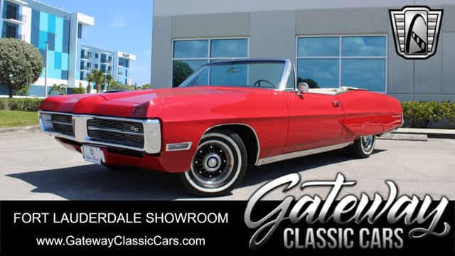 1967 Pontiac Grand Prix 