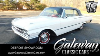 1961 Ford Galaxie Sunliner
