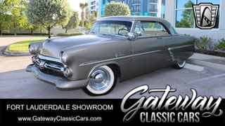 1952 Ford Crestline 
