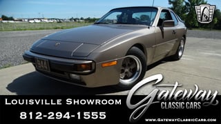 1984 Porsche 944 