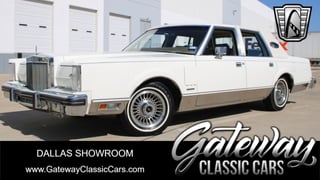 1981 Lincoln Continental 