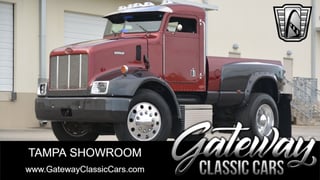 2001 Peterbuilt 330 Custom 