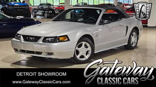 2004 Ford Mustang 