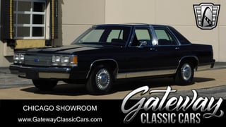 1991 Ford Crown Victoria 