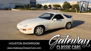 1990 Porsche 928 