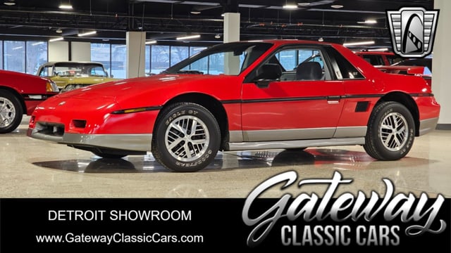 1985 Pontiac Fiero 